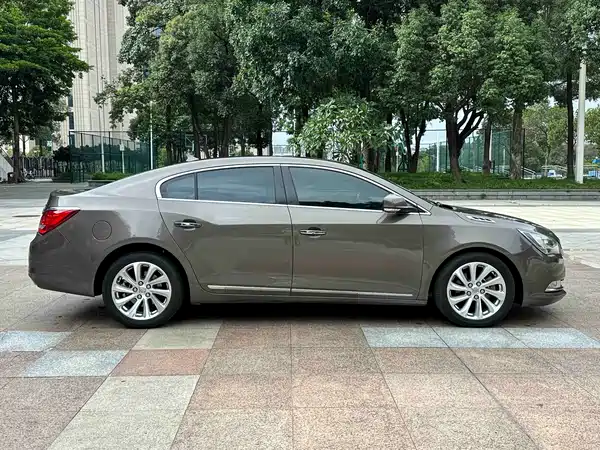 Buick LaCrosse 2013