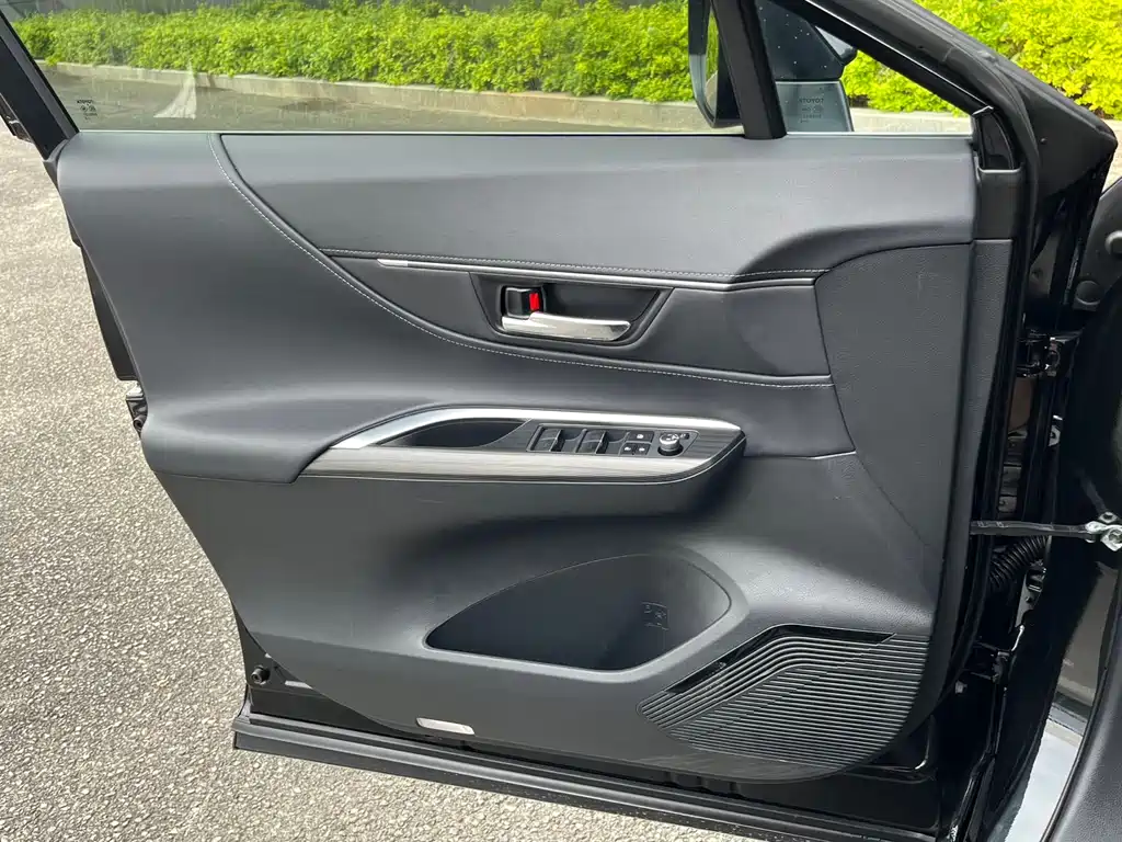 Toyota Harrier 2023 — фото 21