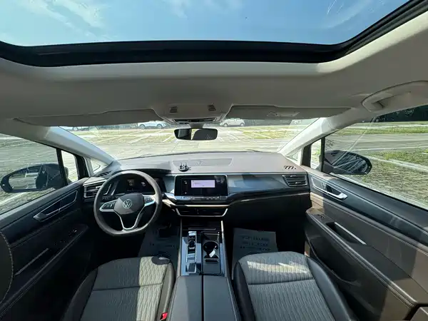 Volkswagen Viloran 2024