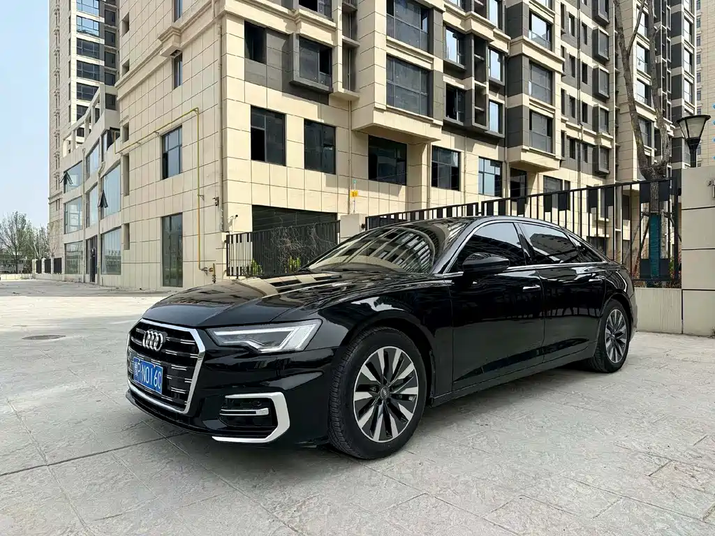 Audi A6L 2021 — фото 1