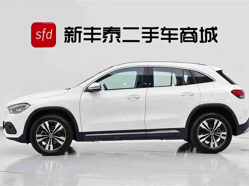 Mercedes-Benz GLA 2022 — фото 4