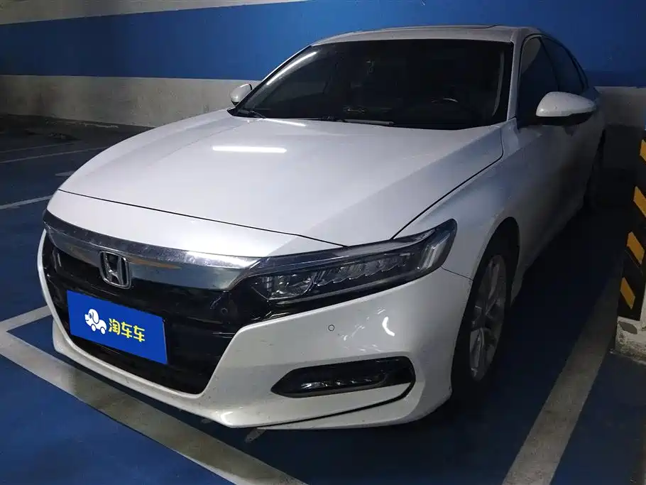 Honda Accord 2021 — фото 1