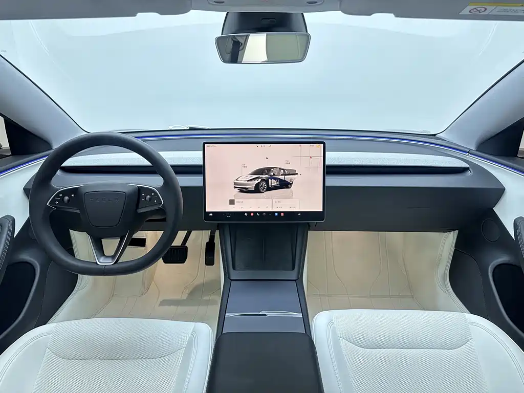 Tesla Model 3 2024 — фото 13