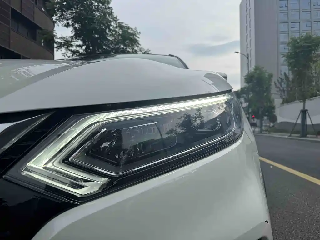 Nissan Qashqai 2022 — фото 4