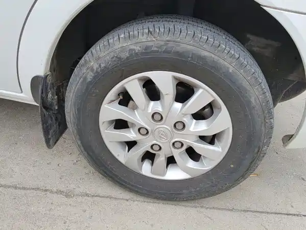 Maxus V80 2022