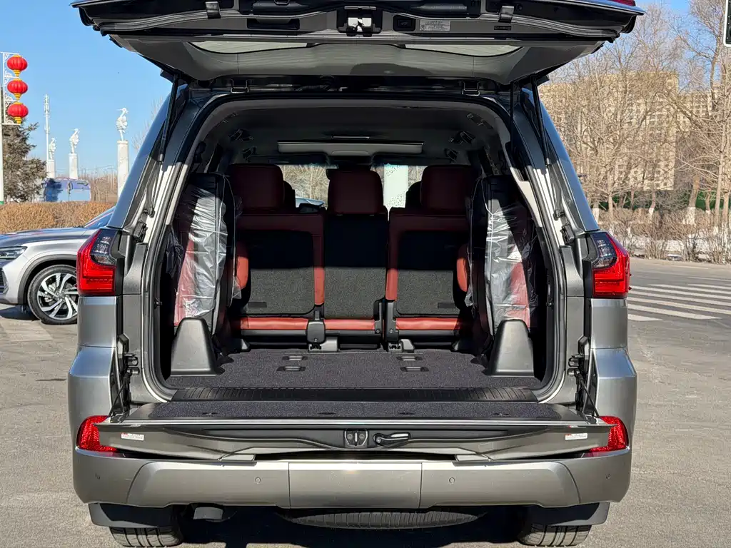 Lexus LX 2016 — фото 15