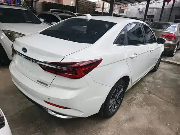 Ford Escort 2022