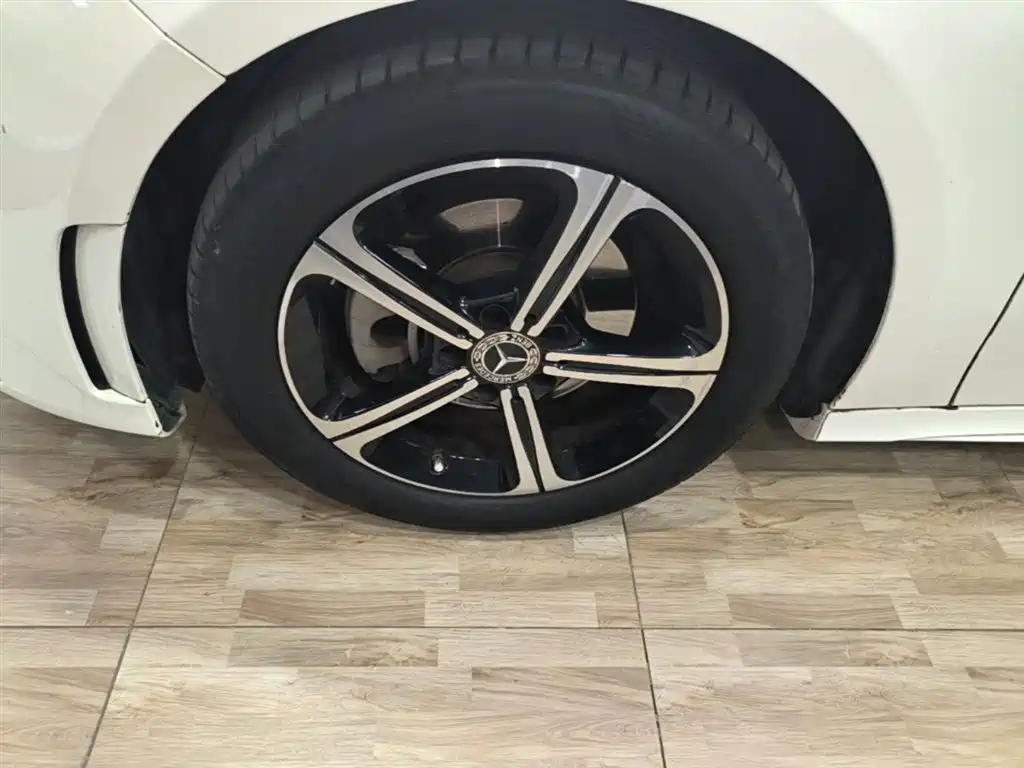 Mercedes-Benz A-Class 2023 — фото 23