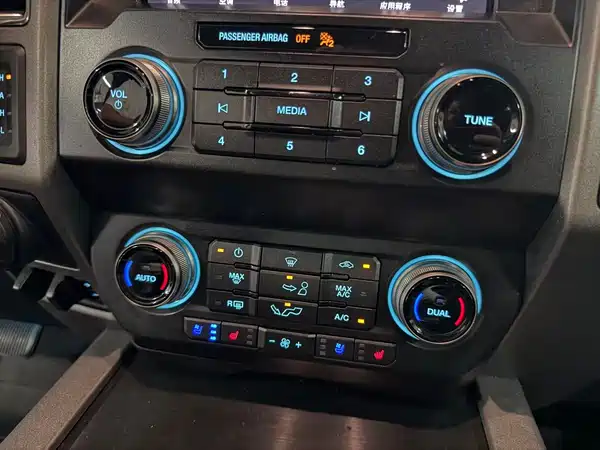 Ford F-150 Raptor 2020