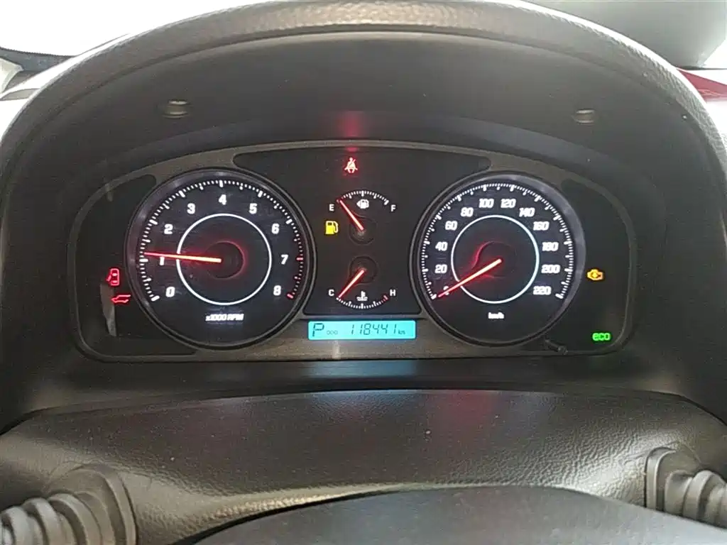 Chevrolet Captiva 2014 — фото 12
