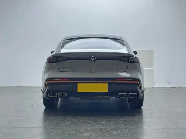 Changan UNI-V 2024