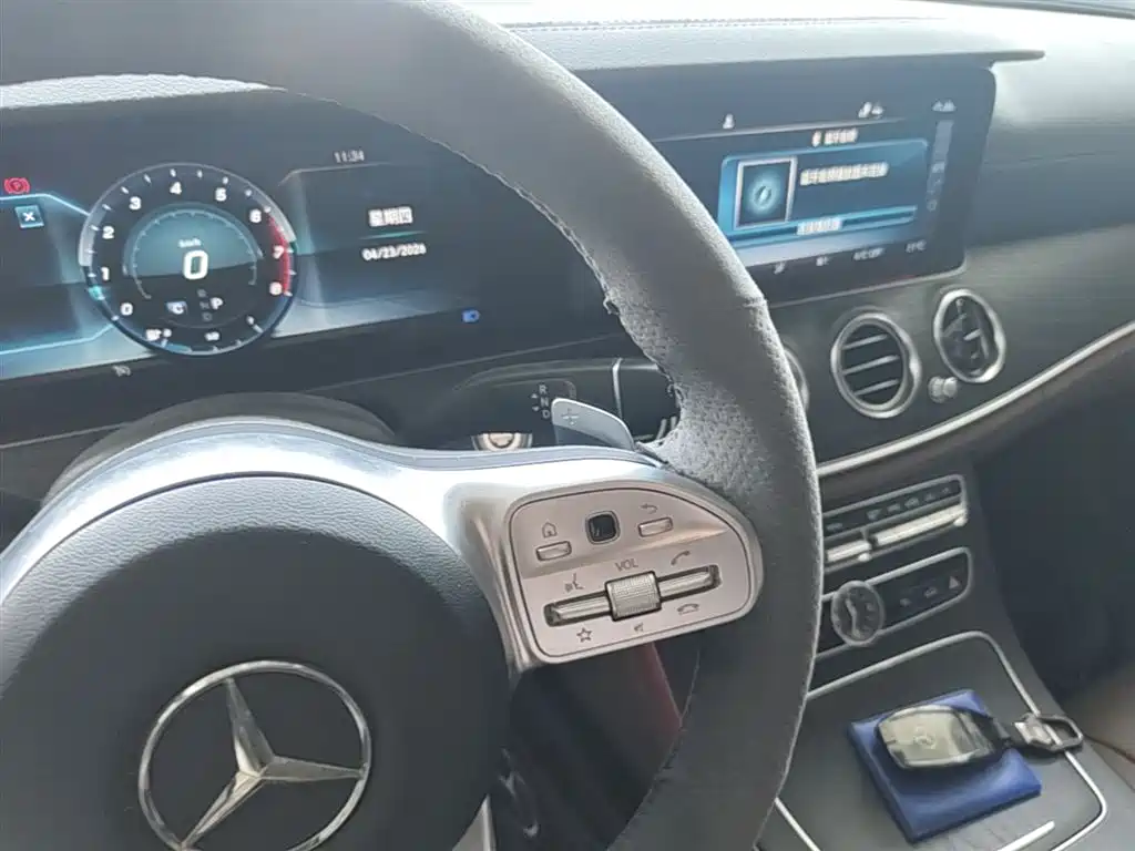 Mercedes-Benz E-Class 2020 — фото 14