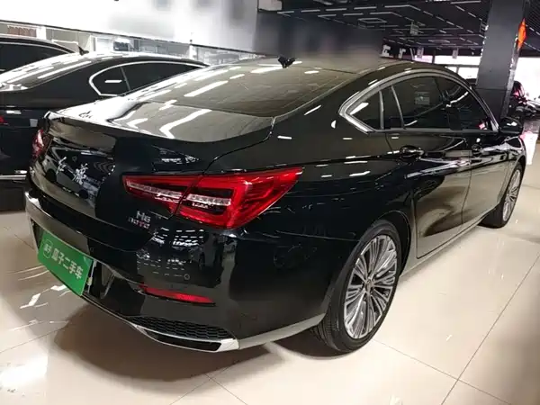 Hongqi H5 2023