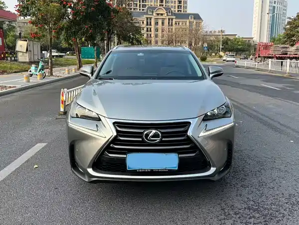 Lexus NX 2016