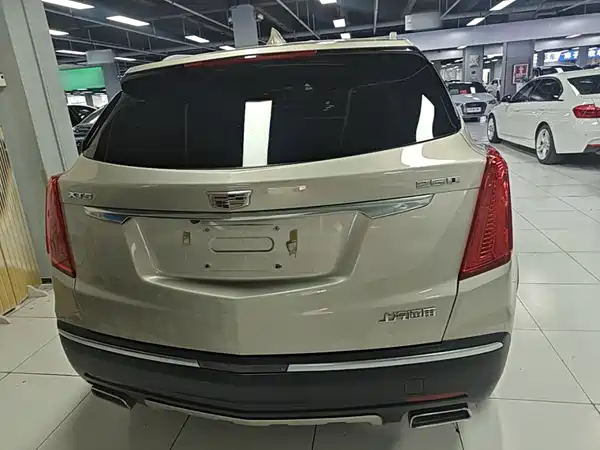 Cadillac XT5 2016