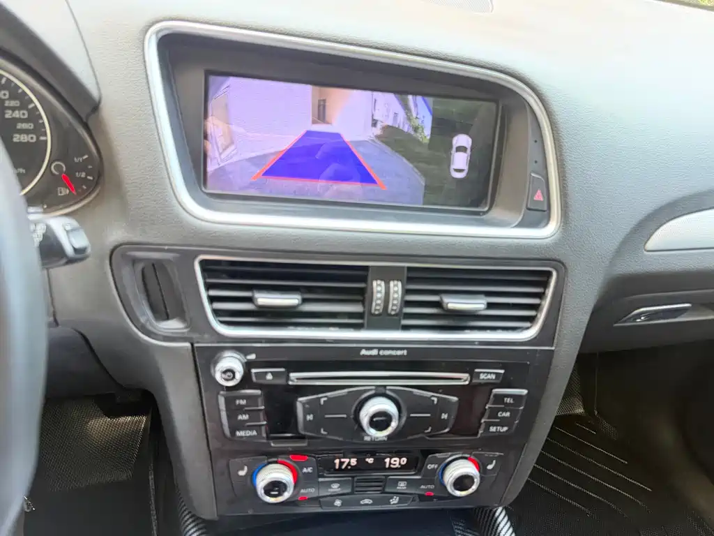 Audi Q5 2017