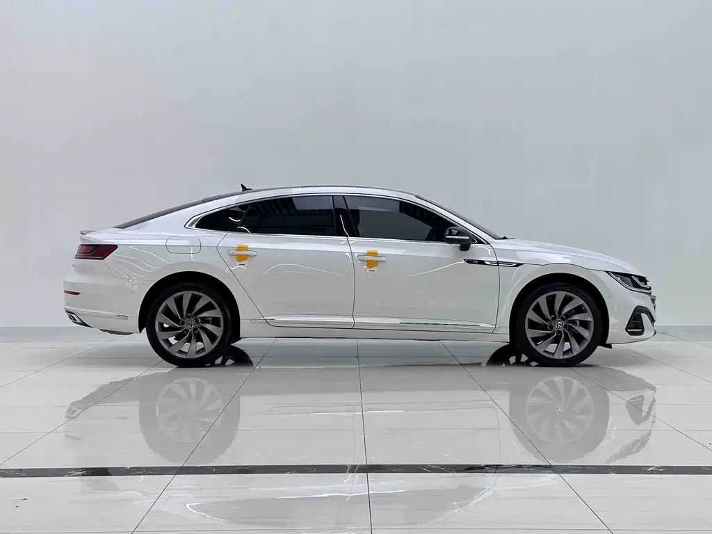 Volkswagen CC 2024