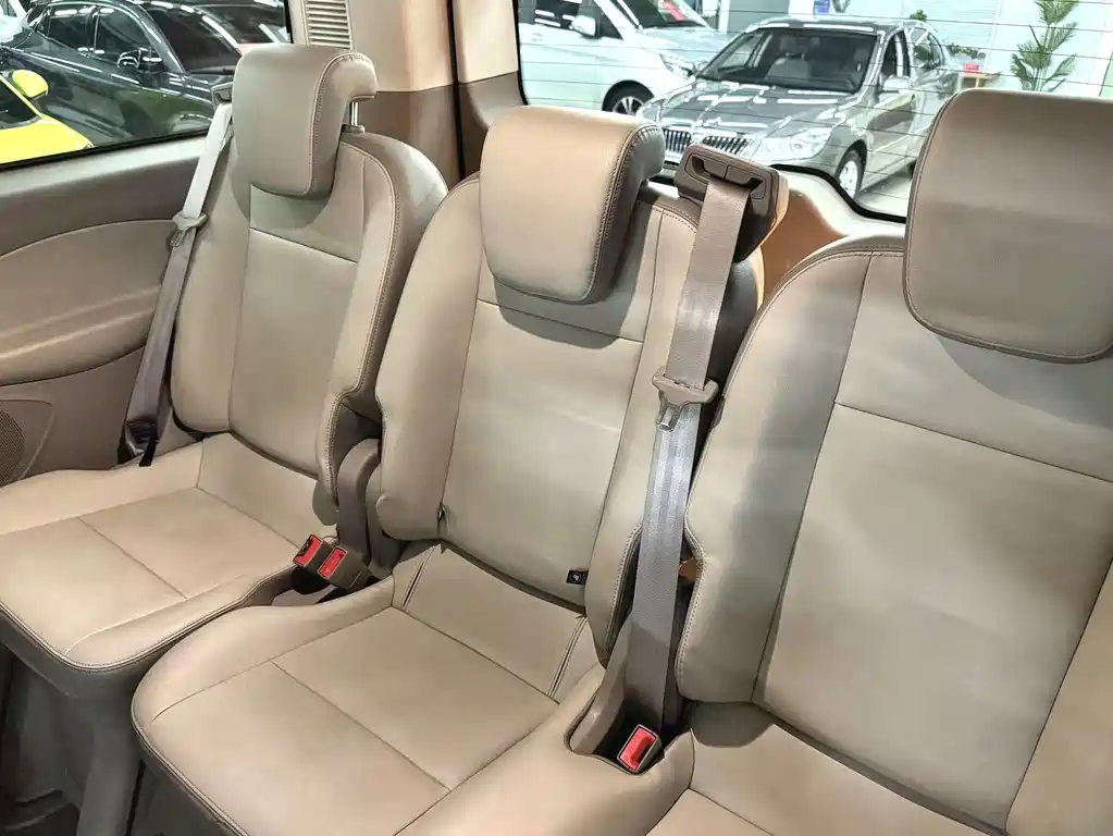 Ford Tourneo 2018 — фото 14