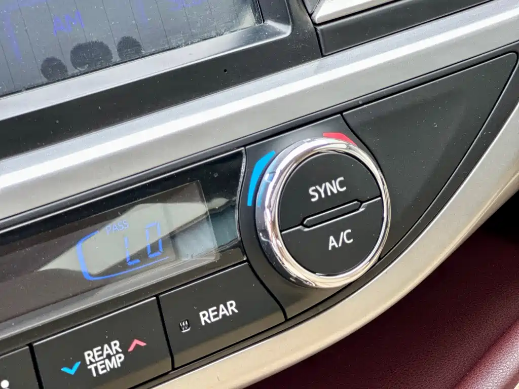 Toyota Highlander 2015 — фото 31