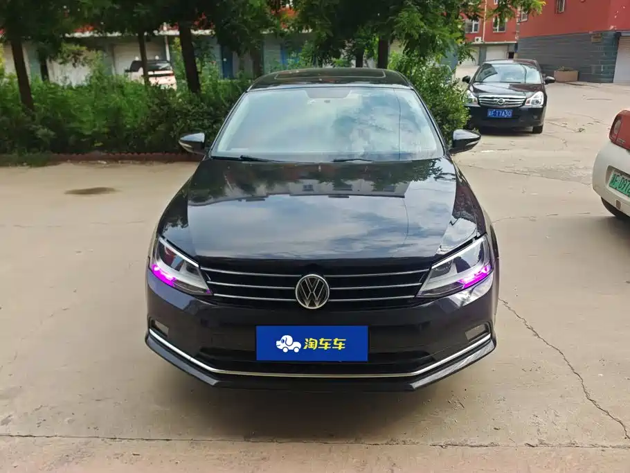 Volkswagen Sagitar 2017