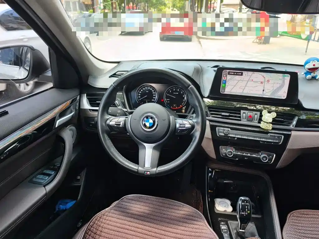 BMW X1 2022 — фото 3