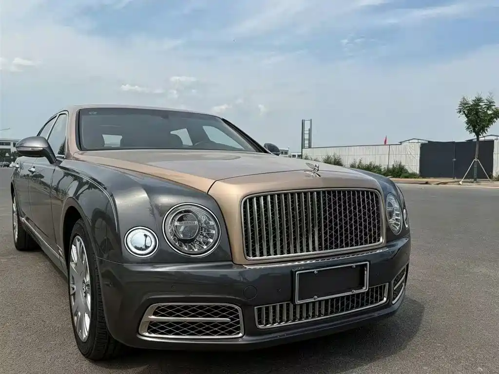 Bentley Mulsanne 2018 — фото 5