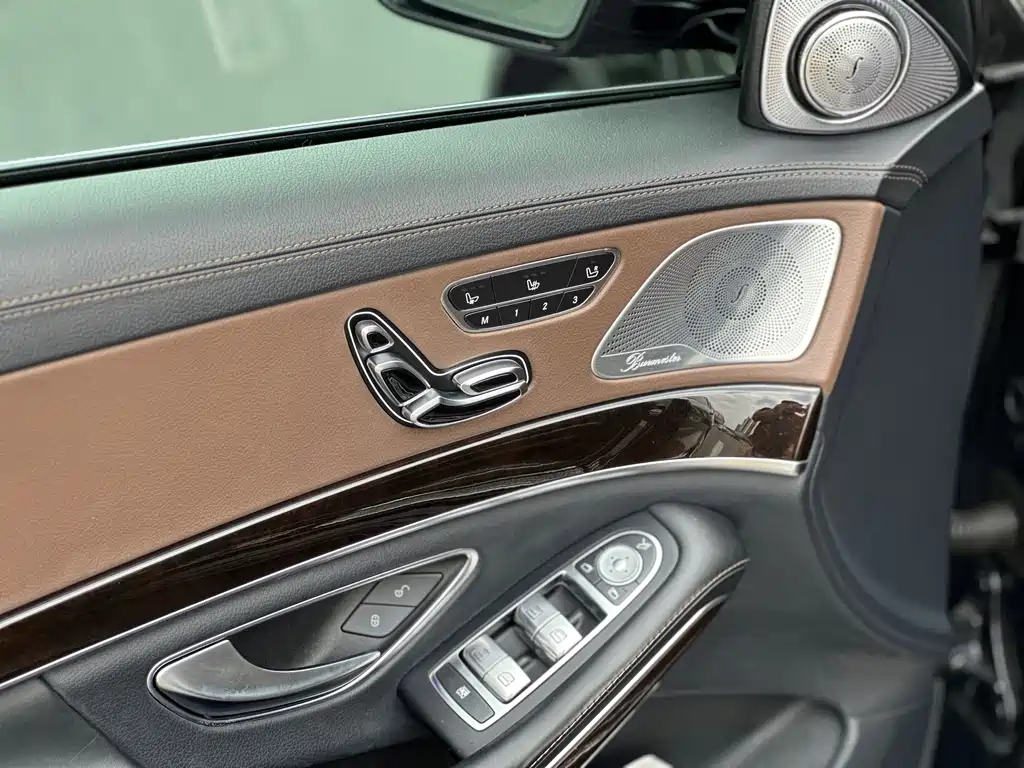 Mercedes-Benz S-Class 2018 — фото 24