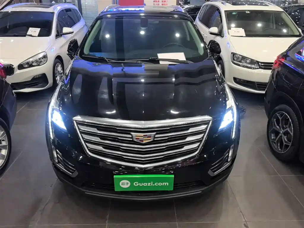 Cadillac XT5 2017 — фото 3