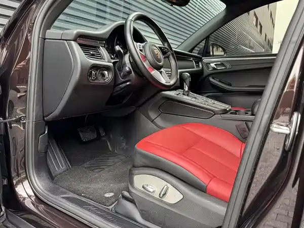 Porsche Macan 2018