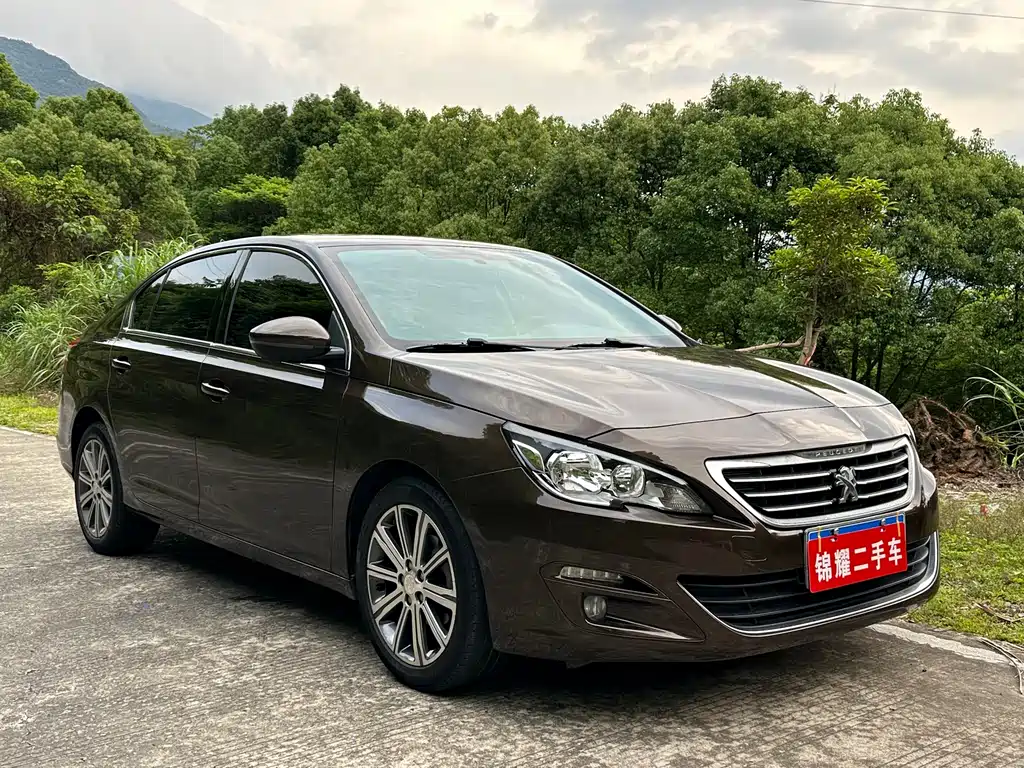 Peugeot 408 2015 — фото 5