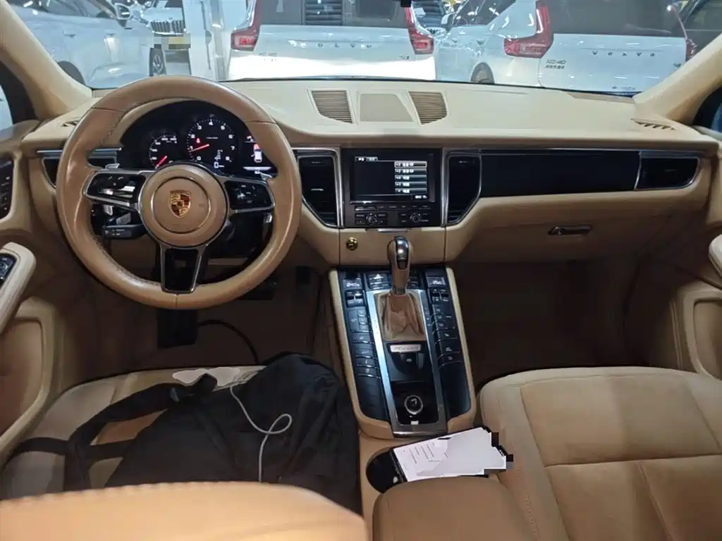 Porsche Macan 2015 — фото 9