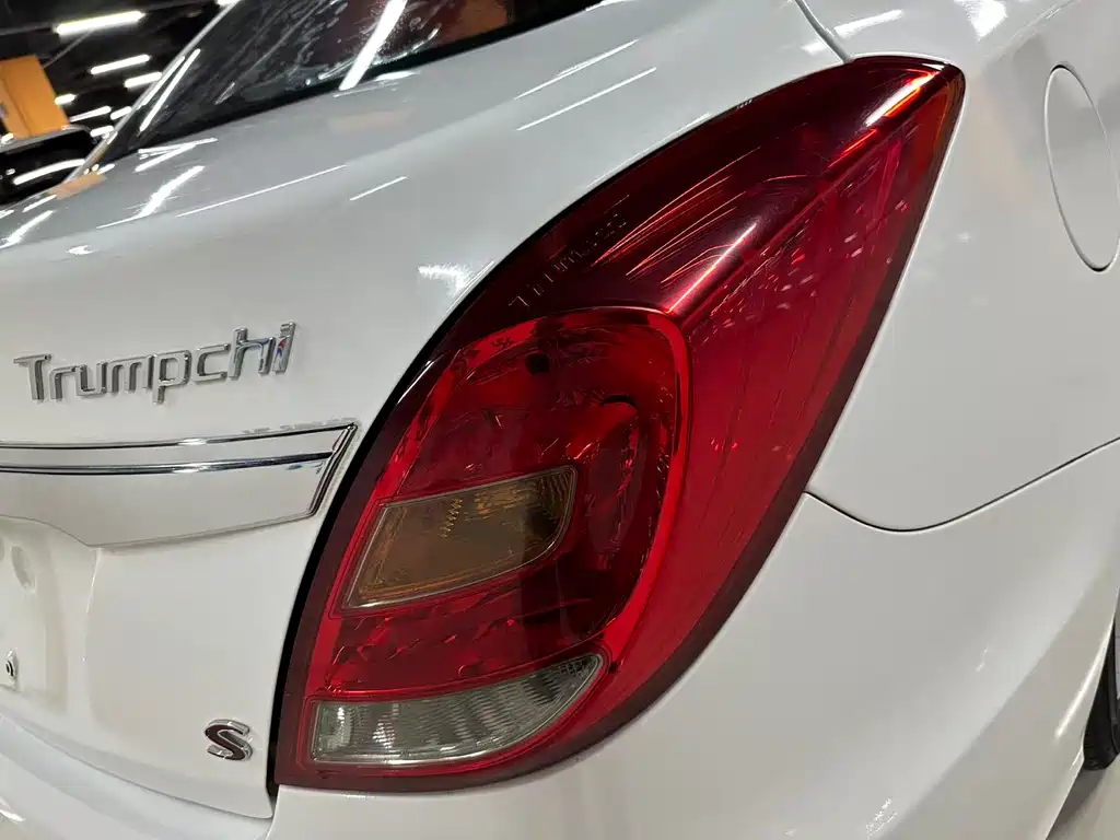 GAC Motor Trumpchi GA3S 2017 — фото 14