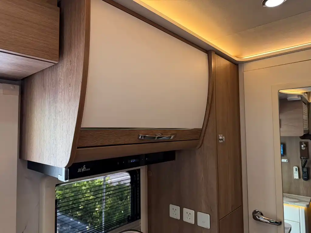 Maxus V100 RV 2023 — фото 18