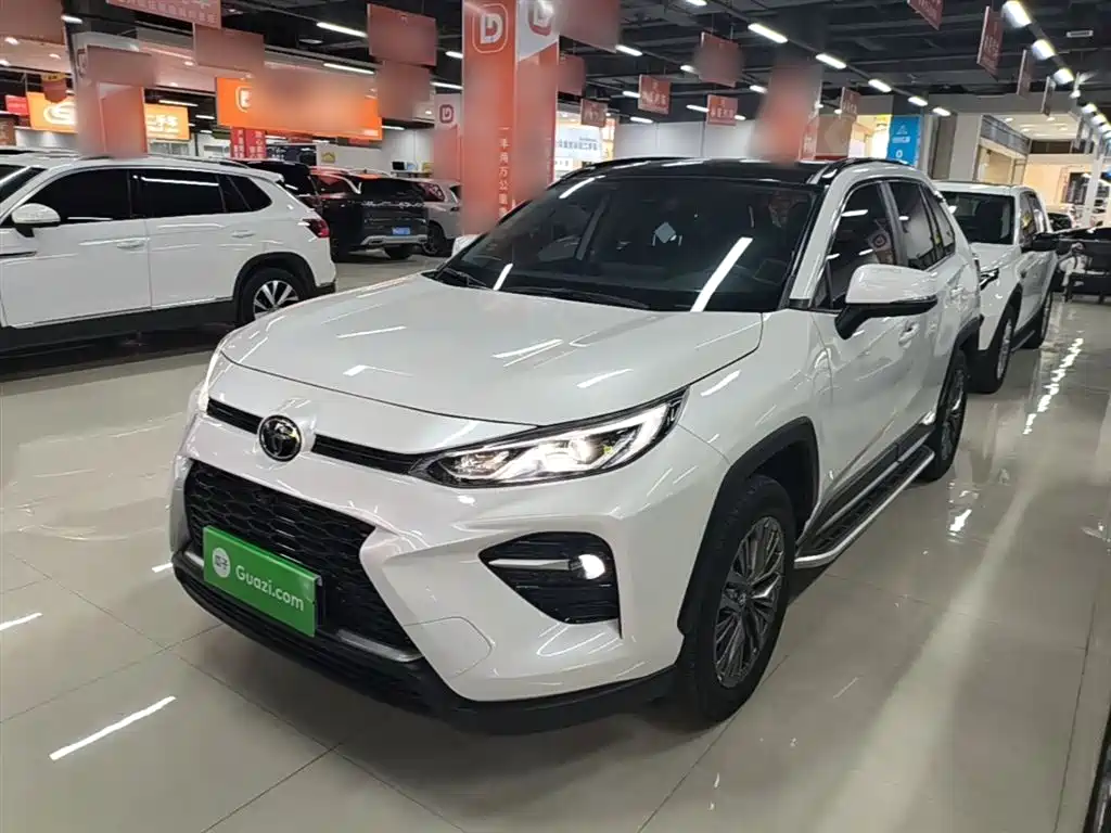 Toyota Wildlander 2023 — фото 2