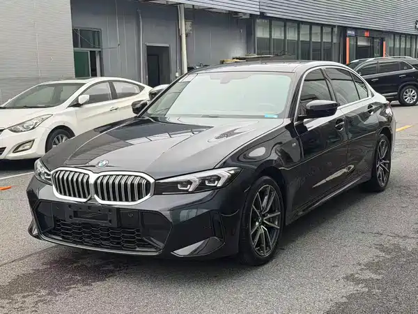 BMW 3 Series 2023