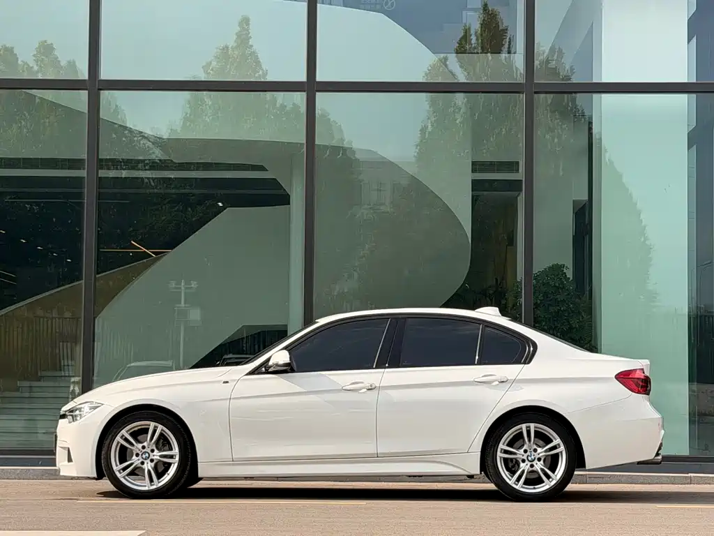BMW 3 Series 2018