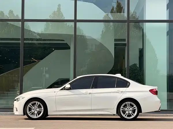 BMW 3 Series 2018
