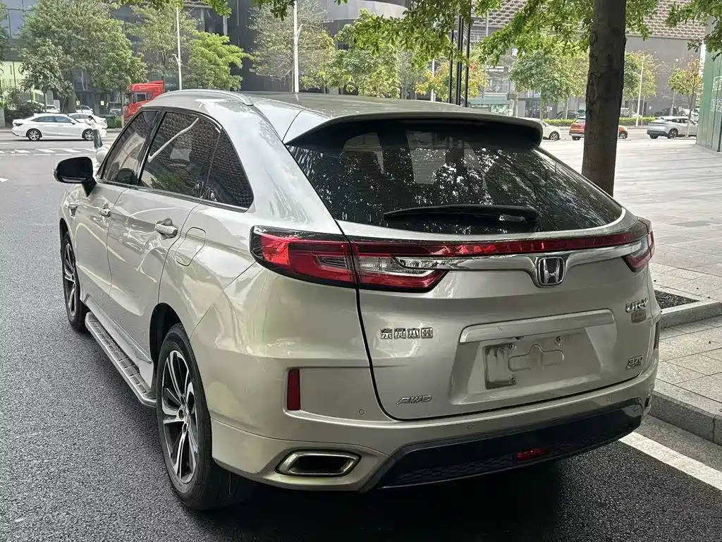 Honda UR-V 2017 — фото 5