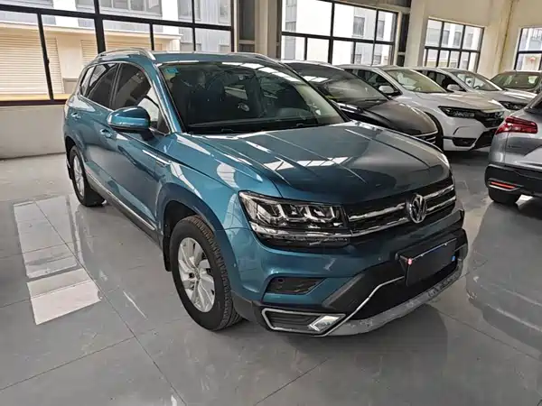Volkswagen Tharu 2020