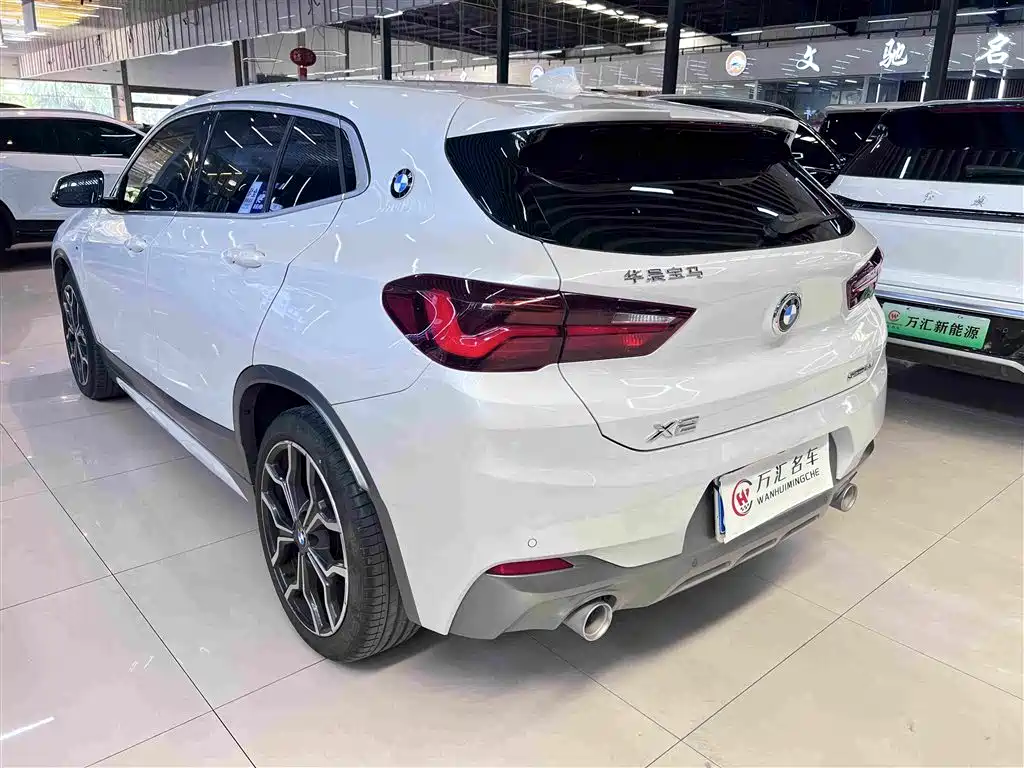 BMW X2 2021 — фото 11