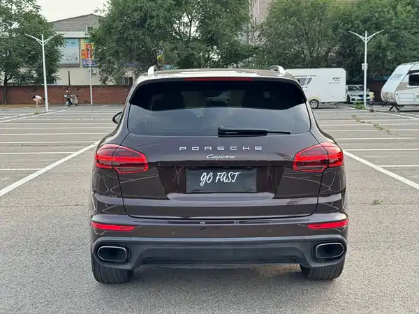 Porsche Cayenne 2015