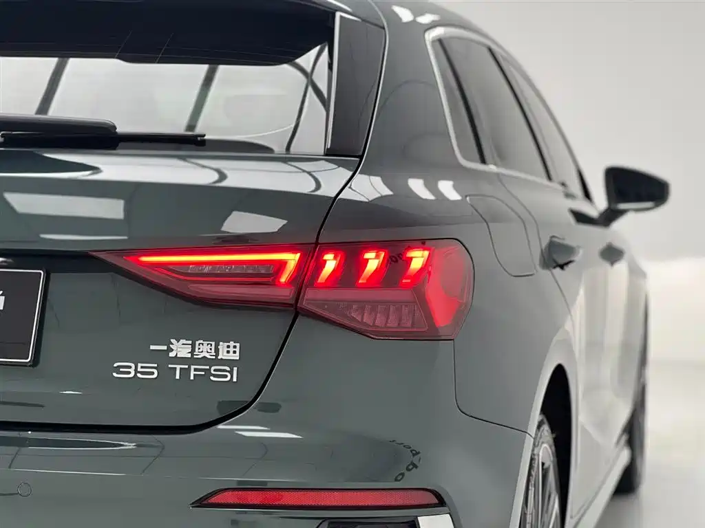 Audi A3 2022 — фото 7