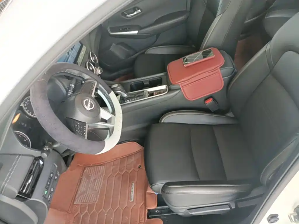 Nissan Sylphy 2023 — фото 15