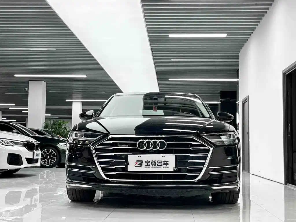 Audi A8 2019 — фото 2