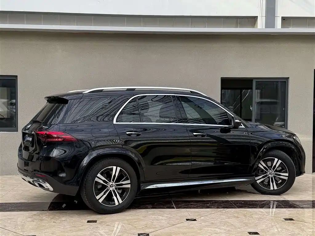 Mercedes-Benz GLE New Energy 2024 — фото 16