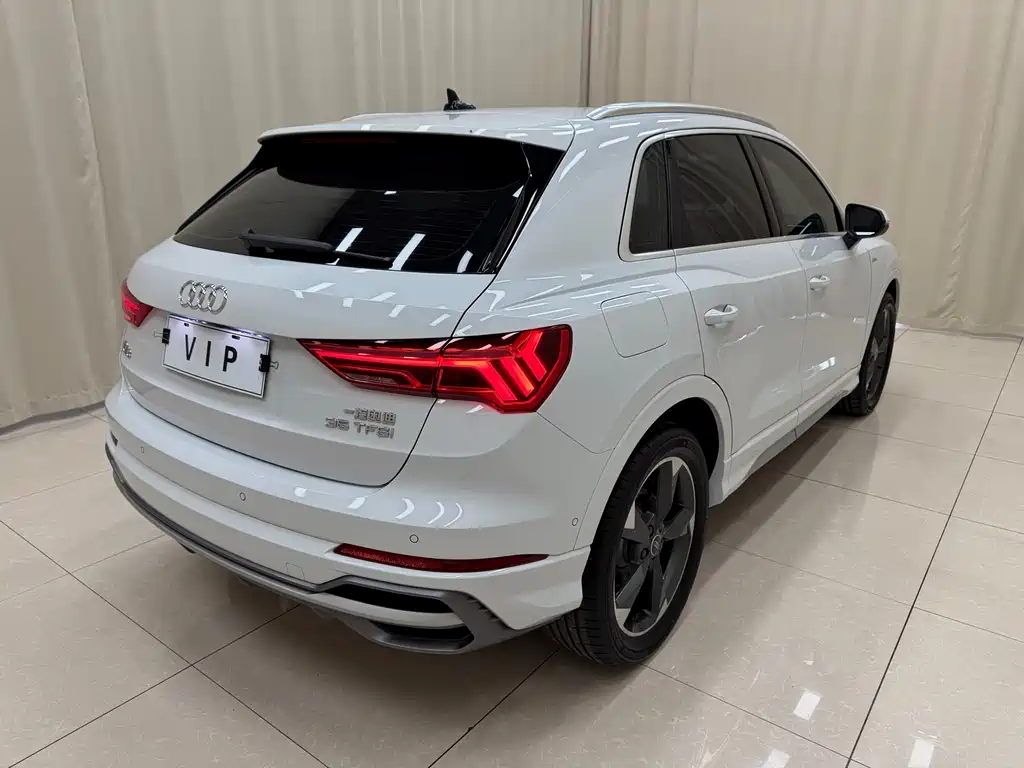 Audi Q3 2022