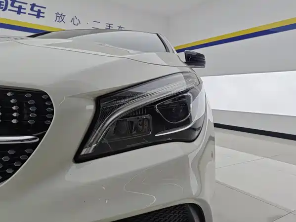 Mercedes-Benz CLA 2018