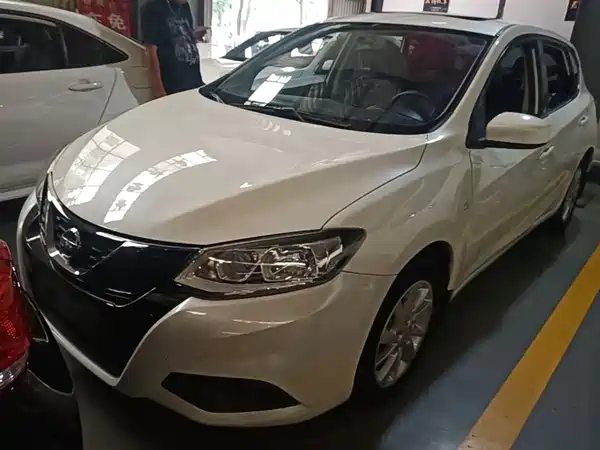 Nissan Tiida 2019