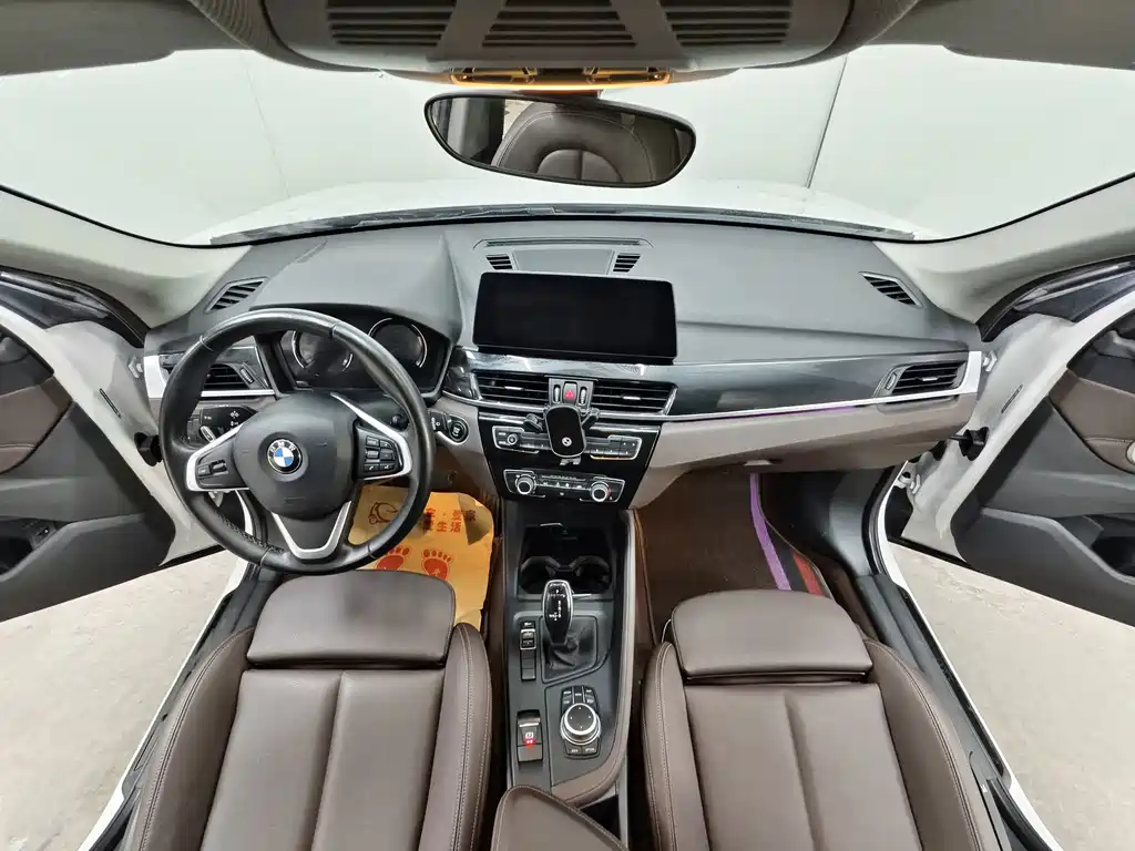 BMW X1 2022 — фото 9