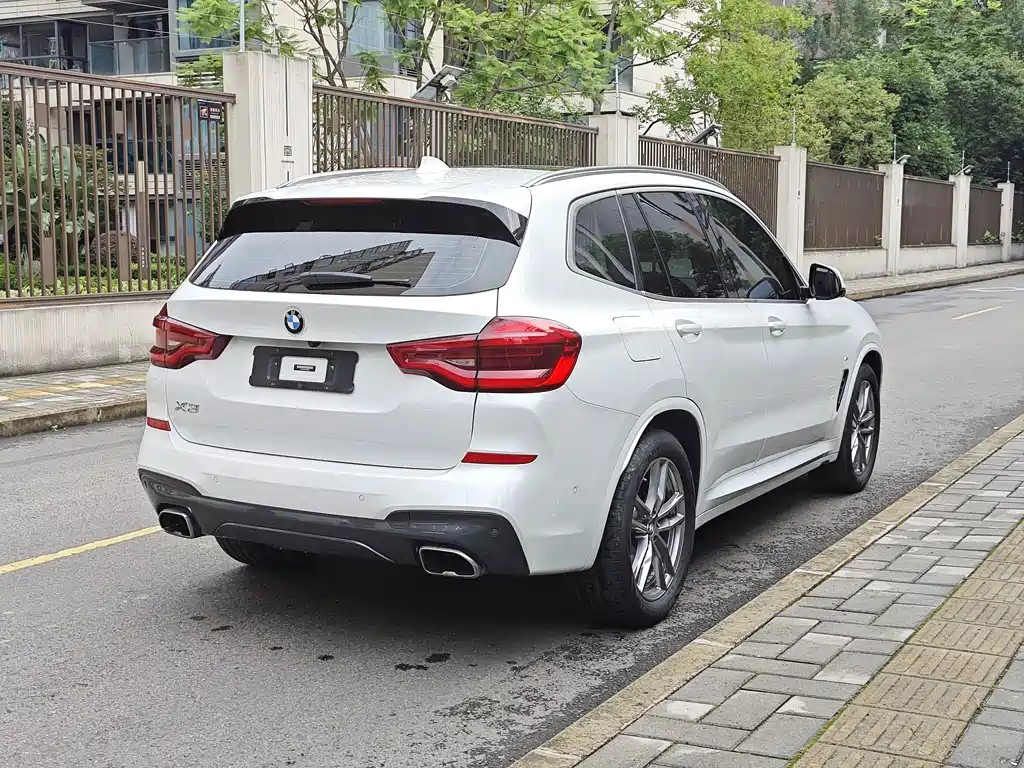 BMW X3 2021 — фото 20